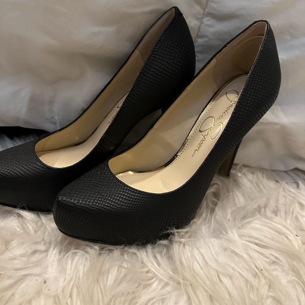 Jessica Simpson NEVER WORN black snake shoes